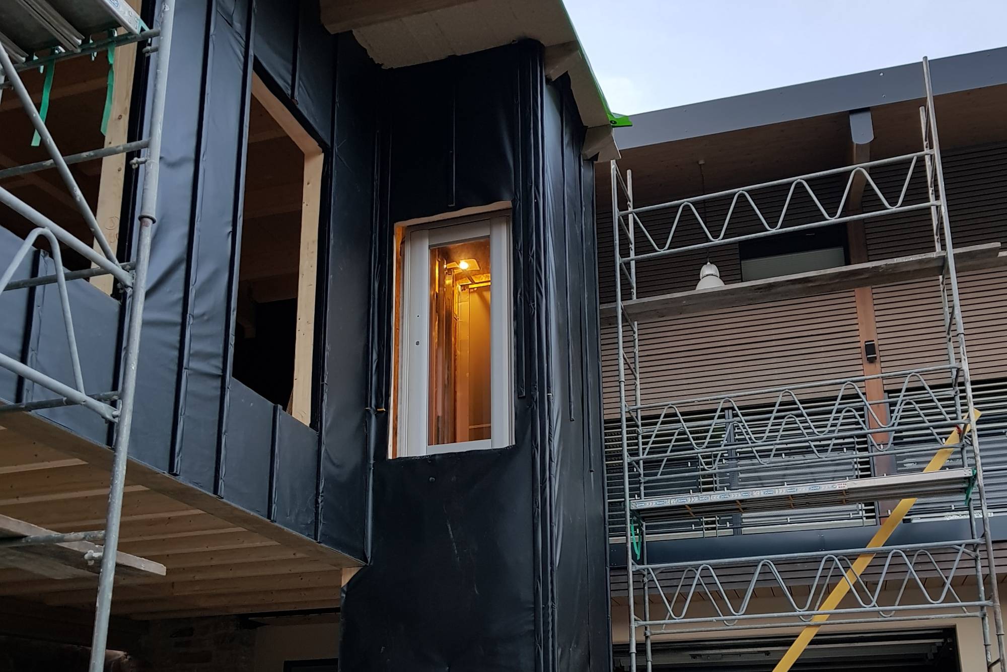 HOME BG3 | 2PElevateurs 2PElevateurs : experts en ascenseurs de maison et solutions de mobilité à Tagolsheim près de Mulhouse et Saint-Louis Mulhouse